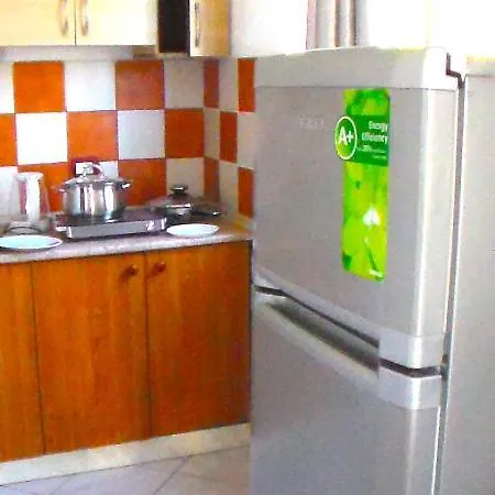 Apartment Serenade Lungomare Walk To Sea Promenade Seafood Restaurants Free Parking *