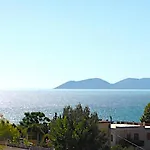 Serenade Lungomare Walk To Sea Promenade Seafood Restaurants Free Parking Vlorë