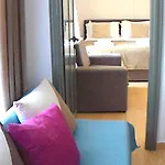 Serenade Lungomare Walk To Sea Promenade Seafood Restaurants Free Parking * Vlorë