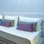 Serenade Lungomare Walk To Sea Promenade Seafood Restaurants Free Parking Vlorë
