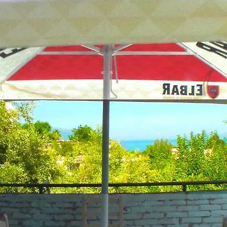 Serenade Lungomare Walk To Sea Promenade Seafood Restaurants Free Parking Appartement