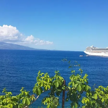 Serenade Lungomare Walk To Sea Promenade Seafood Restaurants Free Parking Vlorë