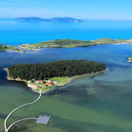 Serenade Lungomare Walk To Sea Promenade Seafood Restaurants Free Parking Appartamento