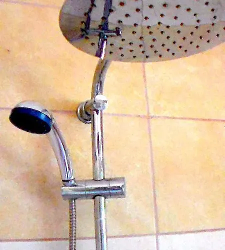 Serenade Lungomare Walk To Sea Promenade Seafood Restaurants Free Parking Apartament *