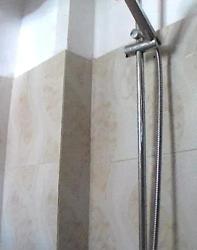 Serenade Lungomare Walk To Sea Promenade Seafood Restaurants Free Parking Appartamento *