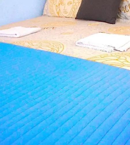 Serenade Lungomare Walk To Sea Promenade Seafood Restaurants Free Parking *