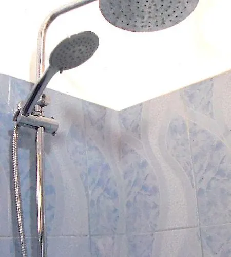 Serenade Lungomare Walk To Sea Promenade Seafood Restaurants Free Parking Wlora