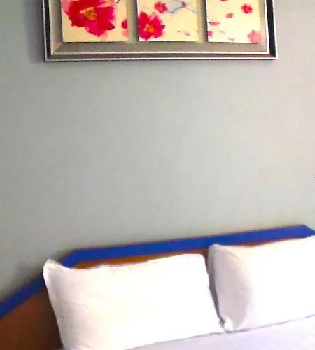 Serenade Lungomare Walk To Sea Promenade Seafood Restaurants Free Parking Apartament Wlora