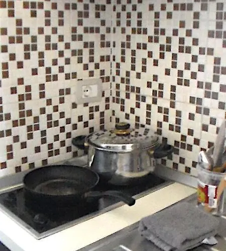 Serenade Lungomare Walk To Sea Promenade Seafood Restaurants Free Parking * Vlorë