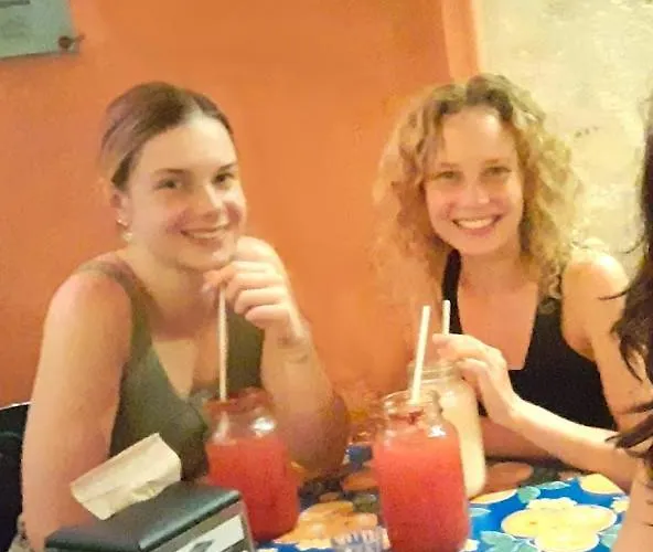 Serenade Lungomare Walk To Sea Promenade Seafood Restaurants Free Parking Vlorë