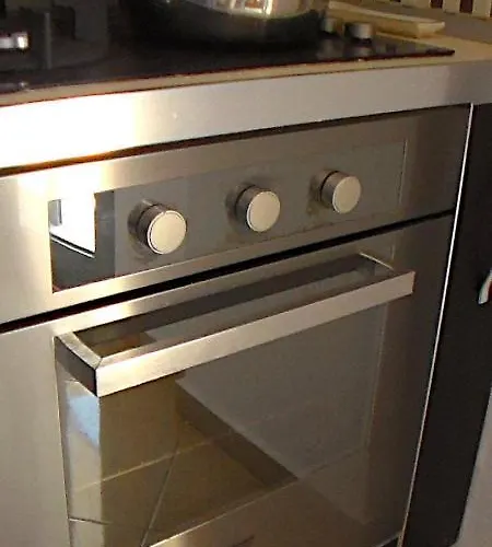 Serenade Lungomare Walk To Sea Promenade Seafood Restaurants Free Parking * Wlora